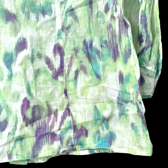 Chico’s Watercolor Blouse Lilac Green Shimmery Thread Size 1 (Small) 8-10 Top - Picture 7 of 8